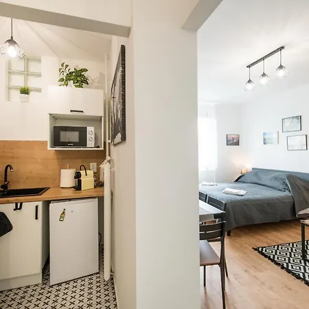 Ujbudacenter Apartman *