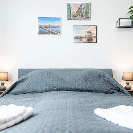 Ujbudacenter Apartman Budapest